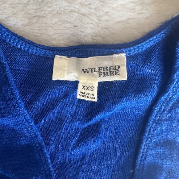 Aritzia Wilfred Free Women’s Valeria Plunge Neck Tank Top Electric Blue Size XXS - Picture 4 of 7